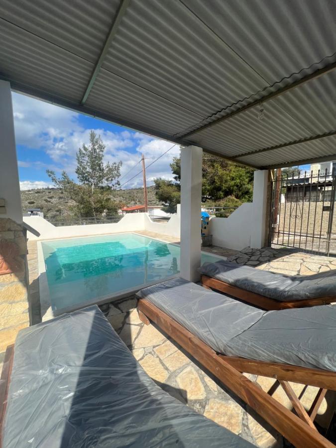 Theodore Resort Agios Georgios  外观 照片