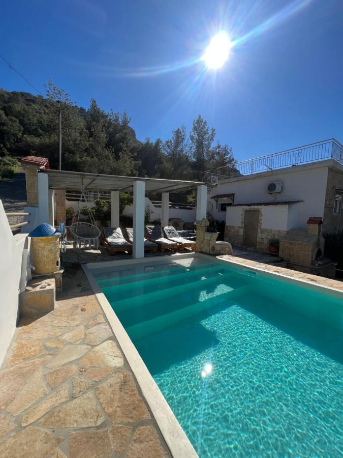 Theodore Resort Agios Georgios  外观 照片