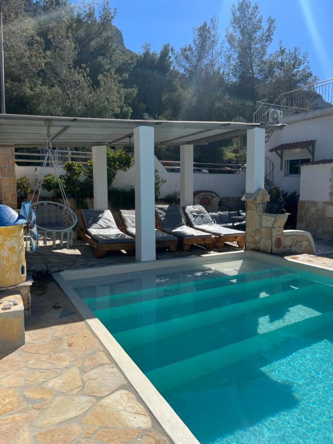 Theodore Resort Agios Georgios  外观 照片